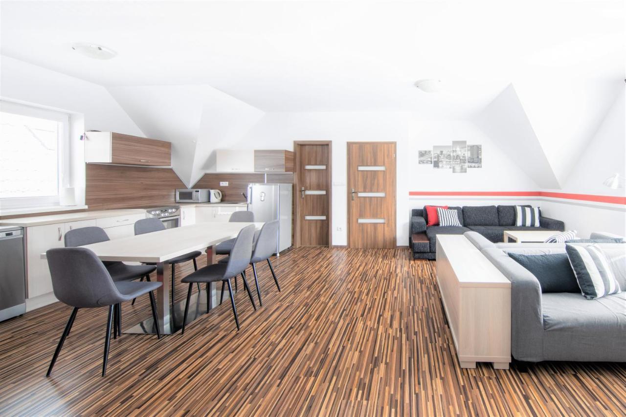 Rodinne Apartmany Alex & Gregor Бешеньова Екстер'єр фото
